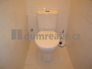 Pronájem bytu 2+1, Praha - Malešice, Skřivanská, 56 m2