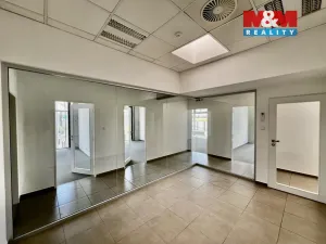 Pronájem kanceláře, Nupaky, Komerční, 150 m2