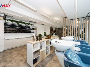 Pronájem obchodního prostoru, Praha - Libeň, Voctářova, 177 m2
