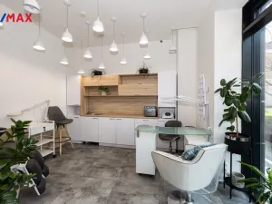 Pronájem obchodního prostoru, Praha - Libeň, Voctářova, 177 m2
