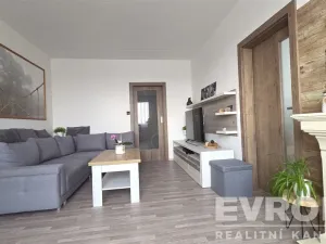 Prodej bytu 3+1, Pardubice - Zelené Předměstí, Karla IV., 76 m2