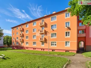 Prodej bytu 2+1, Ostrov, Horská, 63 m2