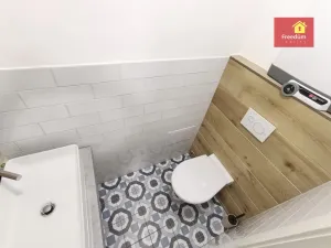 Prodej bytu 2+1, Teplice, Novákova, 78 m2