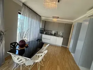 Pronájem bytu 2+kk, Praha - Karlín, Rohanské nábřeží, 80 m2