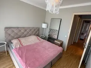 Pronájem bytu 2+kk, Praha - Karlín, Rohanské nábřeží, 80 m2