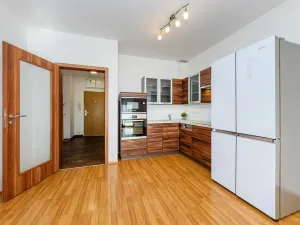 Pronájem bytu 3+kk, Praha - Modřany, Československého exilu, 69 m2