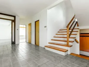 Prodej kanceláře, České Budějovice, Papírenská, 185 m2