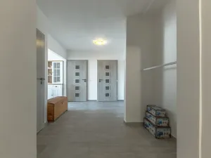 Prodej bytu 4+kk, Dobrovice, Husova ulice, 85 m2