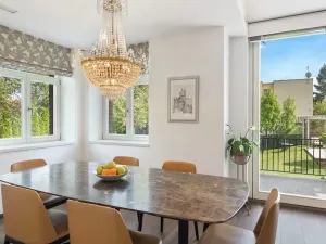 Prodej rodinného domu, Praha - Horní Počernice, Jívanská, 1229 m2