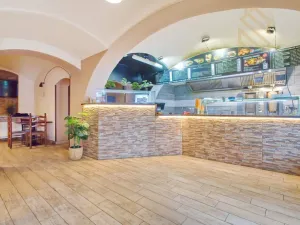 Pronájem restaurace, Litoměřice - Předměstí, Masarykova, 96 m2