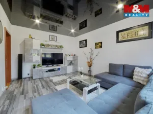 Prodej bytu 2+1, Bukovany, 51 m2