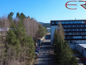 Pronájem kanceláře, Jablonec nad Nisou, 73 m2