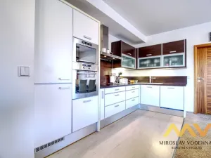 Pronájem bytu 4+kk, Hradec Králové - Nový Hradec Králové, Národních mučedníků, 95 m2