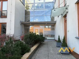 Pronájem bytu 4+kk, Hradec Králové - Nový Hradec Králové, Národních mučedníků, 95 m2