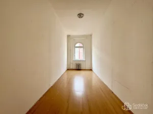 Pronájem bytu 3+1, Karlovy Vary, Foersterova, 103 m2