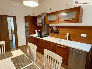 Pronájem bytu 2+1, Mariánské Lázně, Hlavní třída, 73 m2