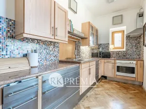 Prodej bytu 3+1, Teplice, Čelakovského, 91 m2