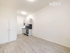 Prodej bytu 1+kk, Praha - Libeň, V zahradách, 26 m2