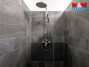 Prodej bytu 1+kk, Doubravčice, V bytovkách, 35 m2