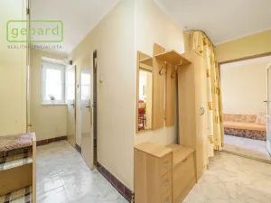 Prodej bytu 2+1, Sokolov, Pionýrů, 56 m2