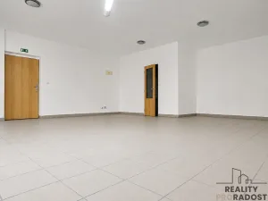 Pronájem kanceláře, Hodonín, Národní třída, 52 m2