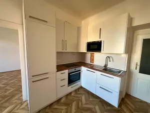 Pronájem bytu 2+kk, Praha - Smíchov, Na Neklance, 42 m2