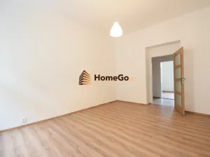 Pronájem bytu 1+1, Praha - Vršovice, Sevastopolská, 30 m2