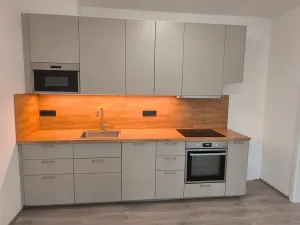 Pronájem bytu 2+kk, Slaný, U Benaru, 60 m2