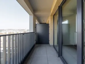 Pronájem bytu 1+kk, Praha - Hloubětín, Poděbradská, 32 m2