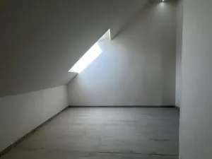 Pronájem bytu 2+1, Praha - Žižkov, Na Jarově, 50 m2