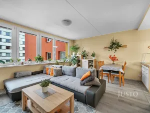 Prodej bytu 3+1, Kladno, Průchova, 65 m2