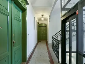 Pronájem bytu 4+kk, Praha - Vinohrady, náměstí Jiřího z Poděbrad, 118 m2