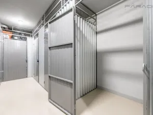 Pronájem bytu 1+kk, Praha - Modřany, Vrátnická, 38 m2