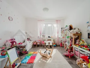 Prodej rodinného domu, Pardubice - Doubravice, 390 m2