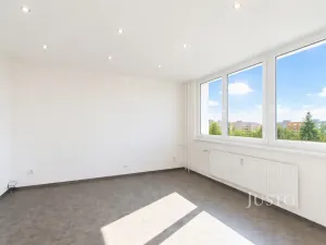 Prodej bytu 2+1, Frýdek-Místek - Frýdek, Novodvorská, 44 m2