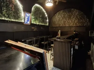 Pronájem restaurace, Olomouc, Dolní náměstí, 24 m2