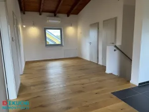 Prodej bytu 3+kk, Praha - Lochkov, K Lahovské, 75 m2