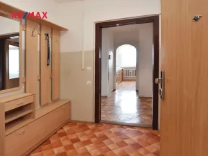 Pronájem bytu 3+1, Praha - Bohnice, Eledrova, 70 m2