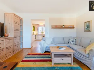 Prodej bytu 2+1, Ostrov, Klicperova, 77 m2