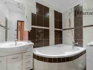 Prodej bytu 4+kk, Ostrava, Karla Pokorného, 80 m2