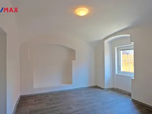 Prodej rodinného domu, Stráž nad Ohří, 200 m2