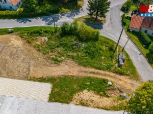 Prodej pozemku pro bydlení, Černá v Pošumaví - Bližná, 800 m2