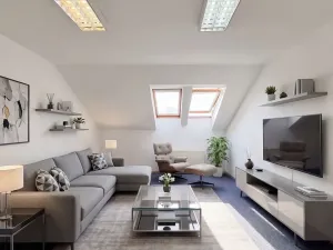 Prodej bytu 3+1, Mladá Boleslav, Komenského náměstí, 105 m2