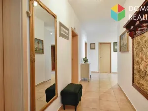 Prodej bytu 4+kk, Beroun, V Zahradách, 89 m2