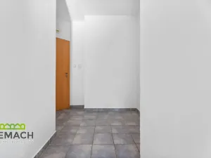 Pronájem bytu 1+kk, Náchod - Lipí, 27 m2