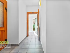 Pronájem bytu 1+kk, Náchod - Lipí, 27 m2