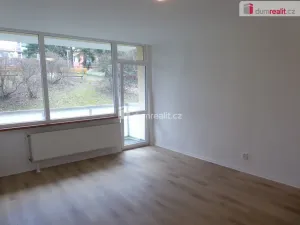 Prodej bytu 3+1, Liberec - Liberec VI-Rochlice, Na Jezírku, 70 m2