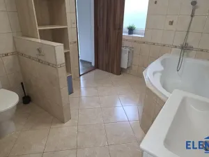 Prodej rodinného domu, Bělá pod Pradědem - Domašov, 228 m2