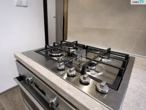 Pronájem bytu 3+kk, Praha - Hostivař, Hornoměcholupská, 68 m2