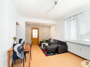 Prodej bytu 3+kk, Břeclav, Hájová, 68 m2